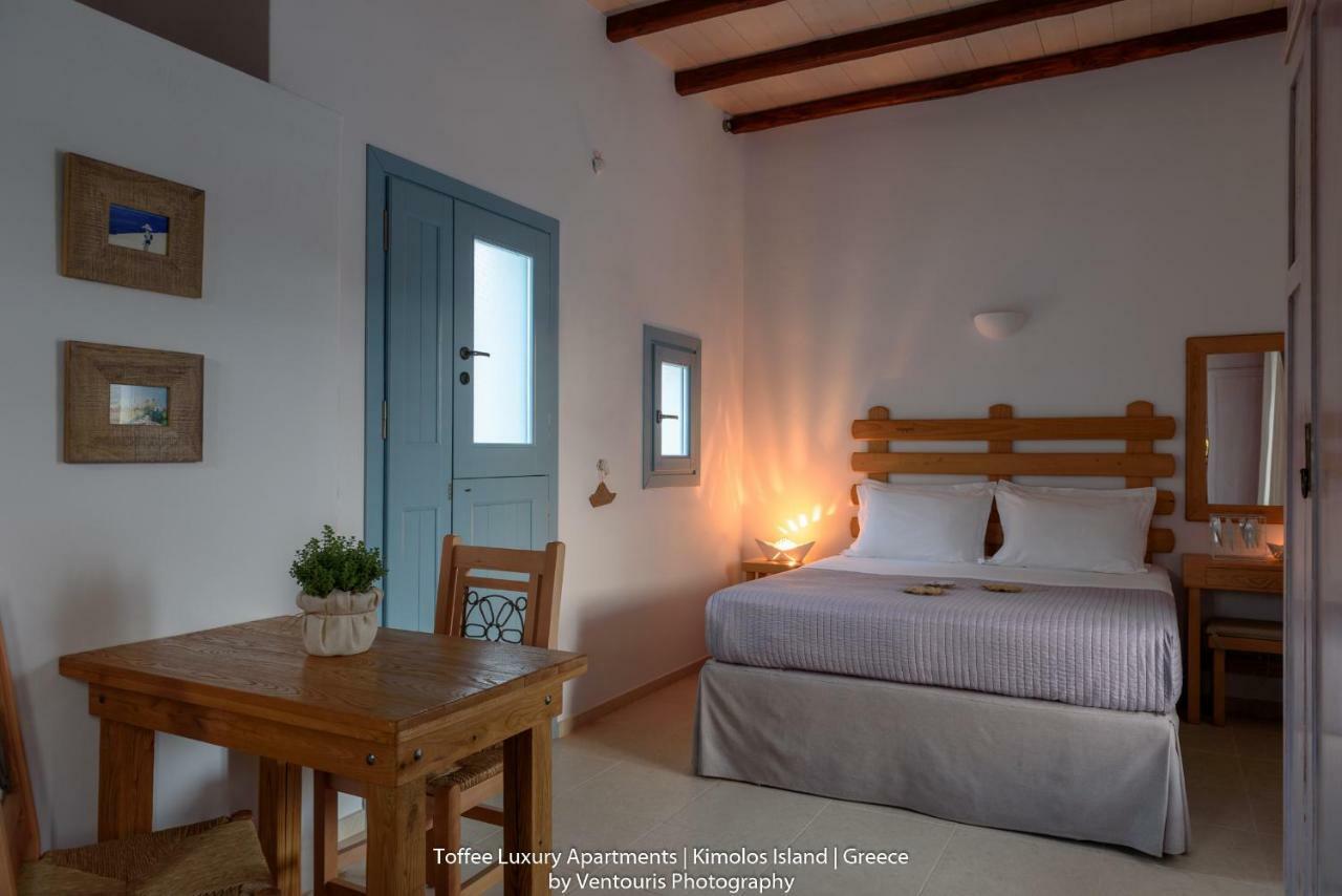 Toffee Villa Kímolos Buitenkant foto